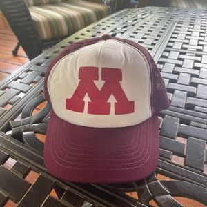 Minnesota Gophers Trucker Hat